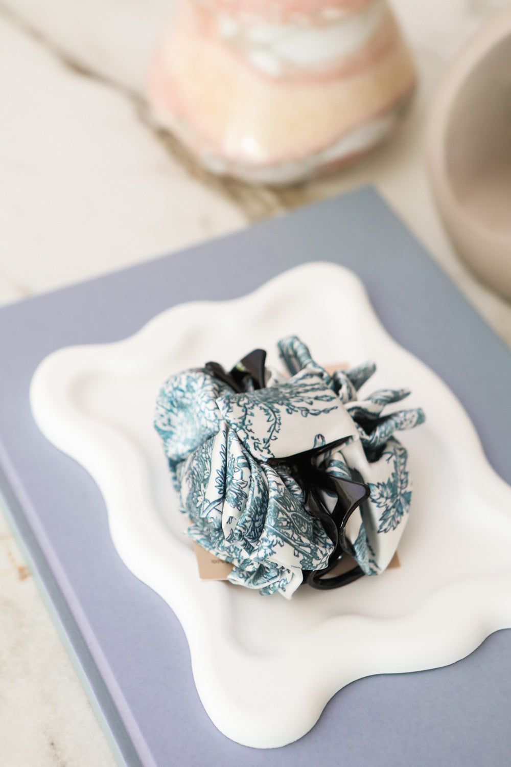 Fayre K-Style Silk Claw Clip