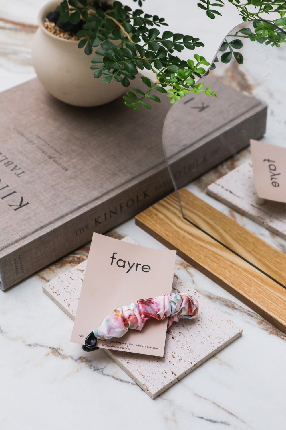 Fayre Silk Glam Grip